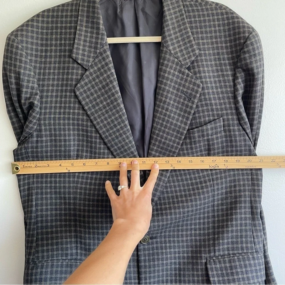 Ermenegildo Zegna plaid blazer jacket sport coat grey collared Cambridge sz 42L